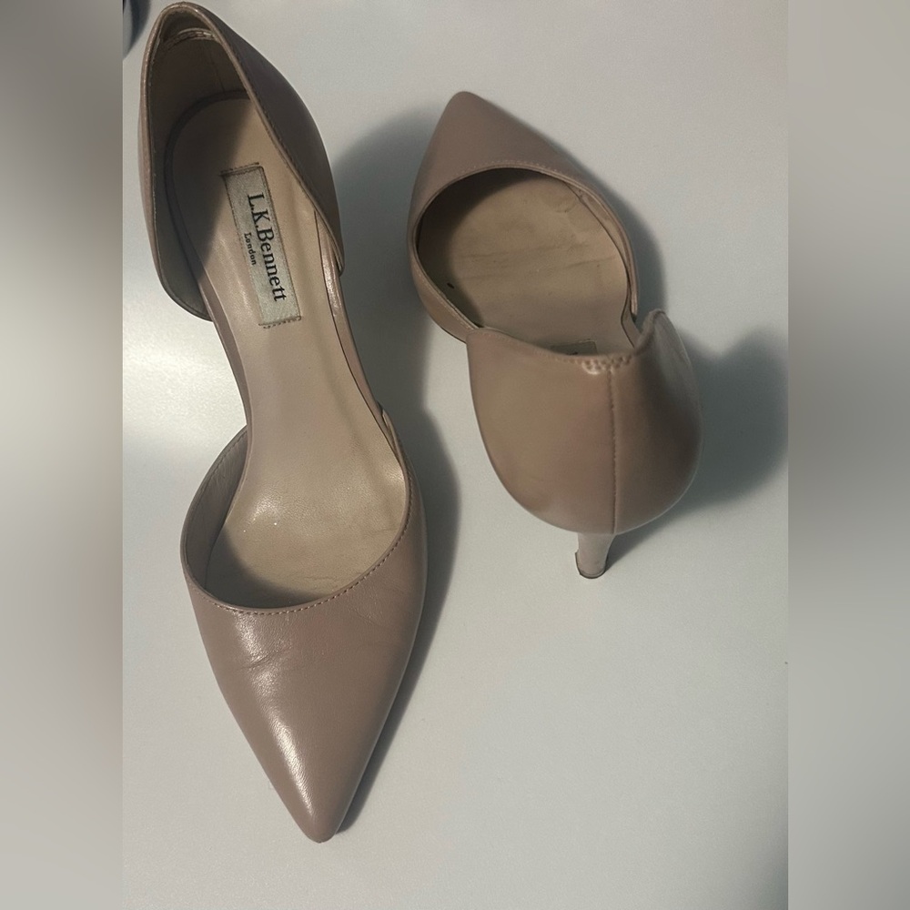 LK Bennett Women's Tan Heels